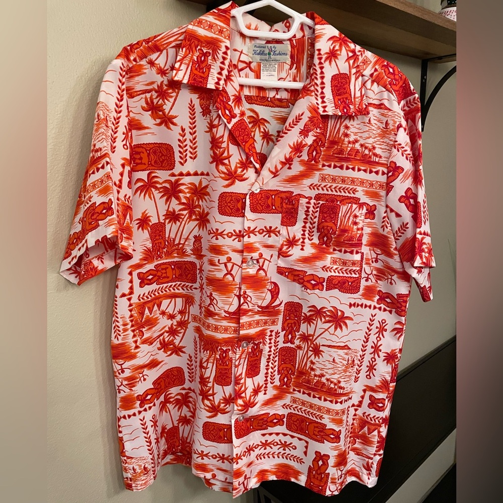 Vintage Hukilau Fashions Button Down Tropical Hawaiian Shirt, Size L, Orange/Red